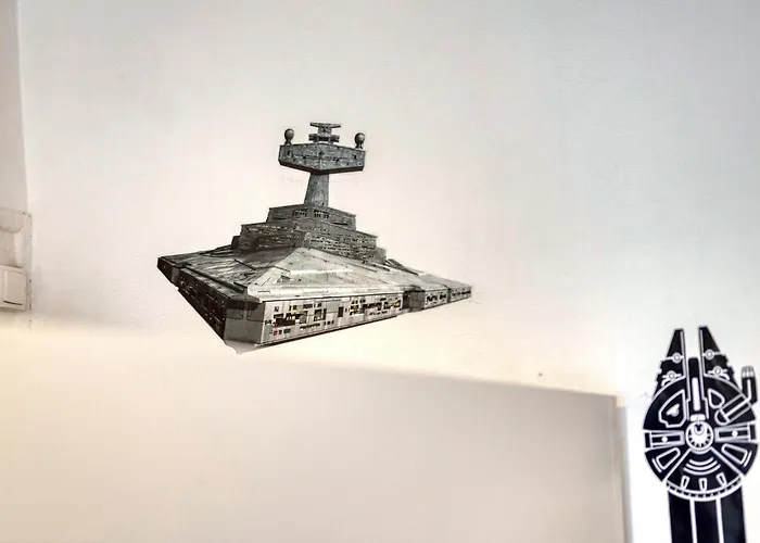 Le Jedi - Gare - Palais De Justice